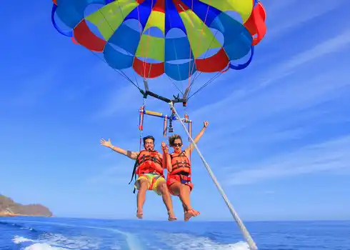 Parasailing Hurghada - Lot spadochronem holowanym za motorówką